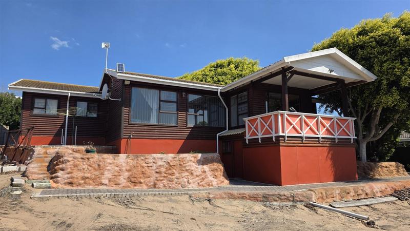 3 Bedroom Property for Sale in Fraaiuitsig Western Cape